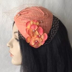 Josie Tucker Millinery half hat Fascinator vintage 🍑🧡🍑